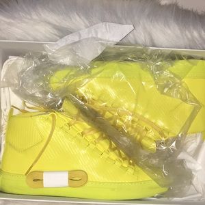 Authentic like new men balenciaga